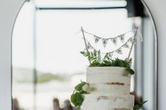 Allanna & Thomas Wonga Wetlands Wedding - Wedding cake